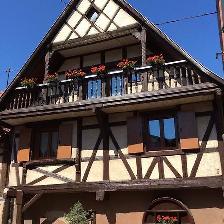 Maison A Colombage De 1602 Wintzenheim Zewnętrze zdjęcie